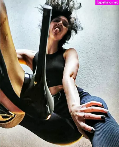 Giantessmason OnlyFans Thumbnail #qrud3sv9ZM