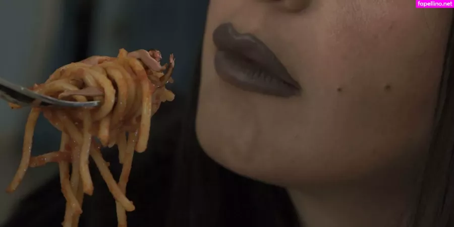 Giantessroma OnlyFans Thumbnail #t1UO2bp6pD