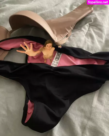 Giantesstara OnlyFans Thumbnail #1eiqMIoXYN