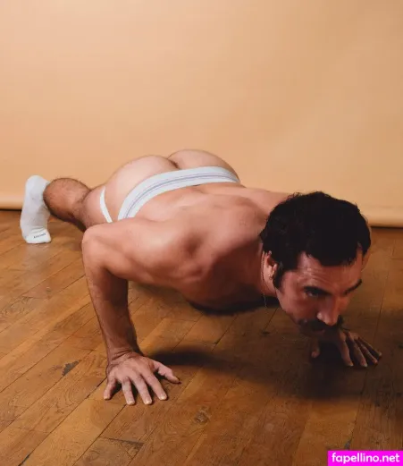 Giantjaxxx OnlyFans Thumbnail #NVLpgjJJ5F