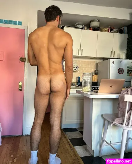 Giantjaxxx OnlyFans Thumbnail #cIG5iTo5J2