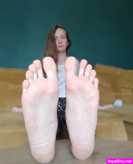 Giantstepgoddess OnlyFans Thumbnail #50r1JC7Yos