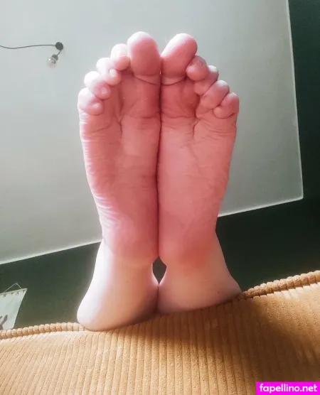 Giantstepgoddess OnlyFans Thumbnail #ISI1GGL3o2