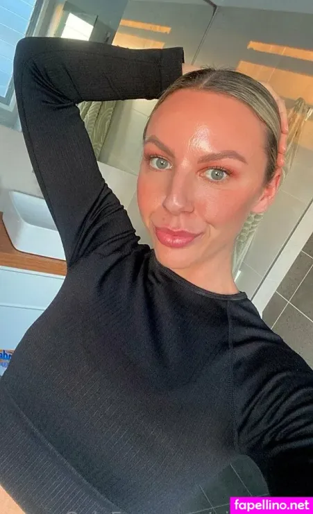 Giapaigex OnlyFans Thumbnail #1XM4d1L9CF