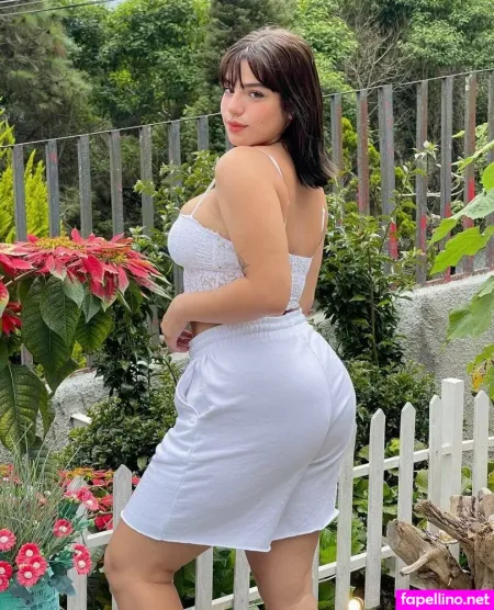 Giaspeach OnlyFans Thumbnail #g7zol4ZBdZ