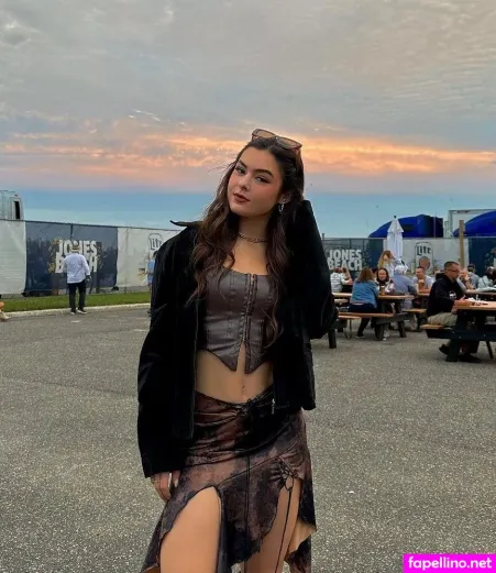 Gibson Sisters OnlyFans Thumbnail #rOvsgXcBqq