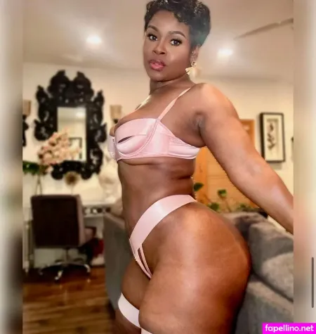 Gigi Empress OnlyFans Thumbnail #LNwJCT2c2X