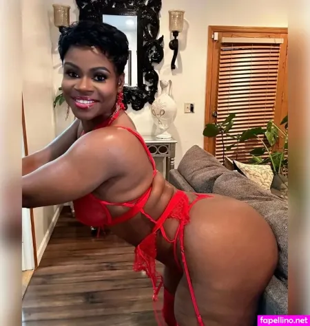 Gigi Empress OnlyFans Thumbnail #SUI4hpev5M