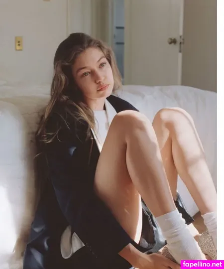 Gigi Hadid OnlyFans Thumbnail #aBEawpbchH