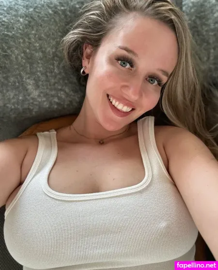 Gigi Miller 1 OnlyFans Thumbnail #RK90Uw0A5W