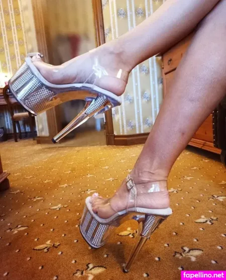 Gigi Privat OnlyFans Thumbnail #IZbUFITsHe