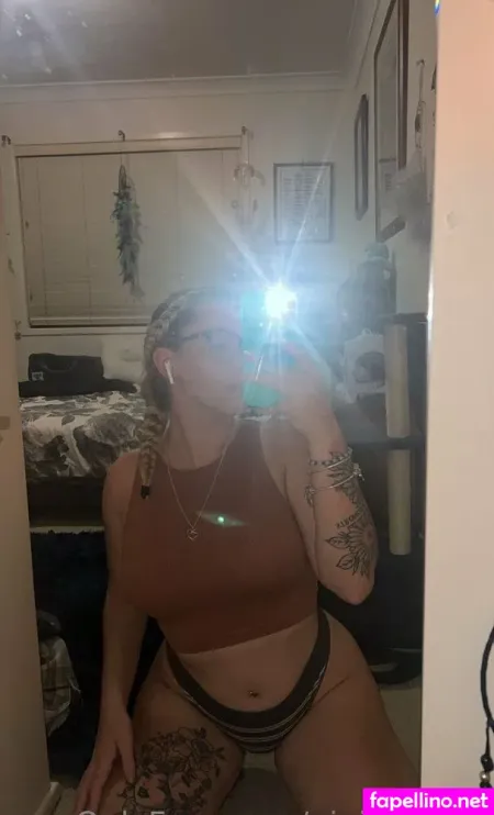 Gigi271102 OnlyFans Thumbnail #DuDEl0mKtA