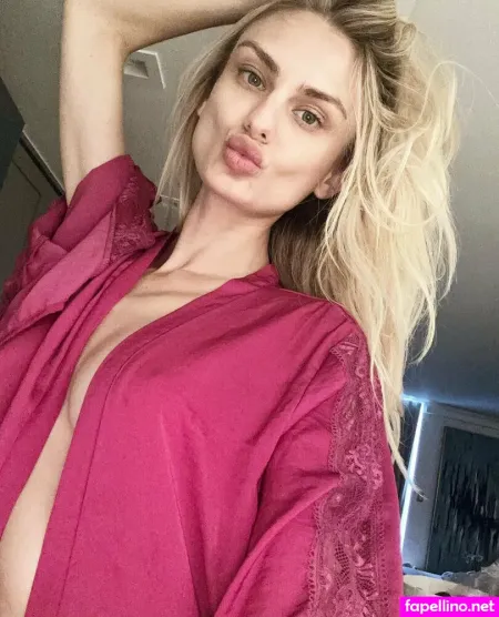 Gigiglitzz OnlyFans Thumbnail #kAu4n69w0F