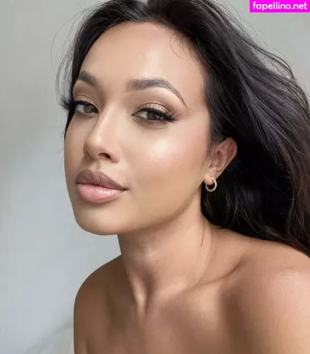 Gigimarievip OnlyFans Thumbnail #sPWqVU1r6j