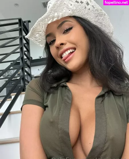 Gigipenaa OnlyFans Thumbnail #se1Dn6Enn3