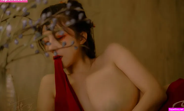 Gigiyingwan OnlyFans Thumbnail #QdKF6D7nCQ