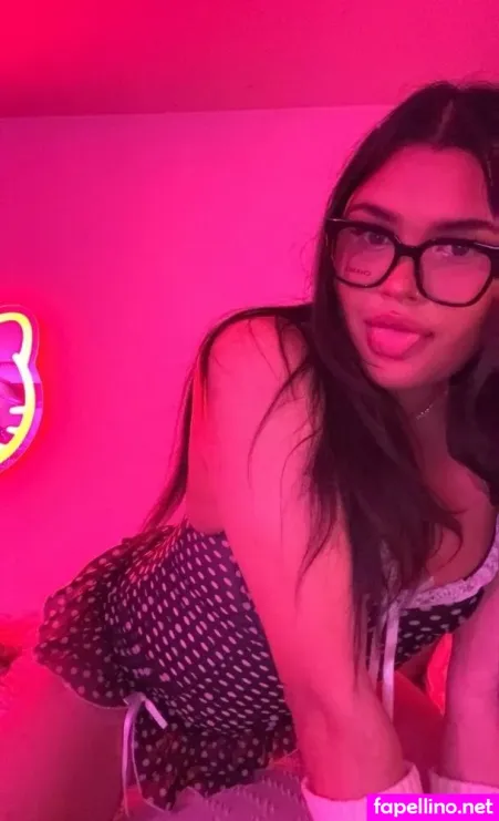 Gigiyummi OnlyFans Thumbnail #PpmX0abDR9