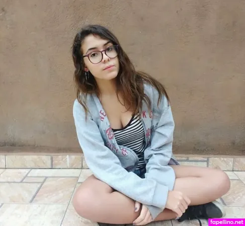 Giih Moreira OnlyFans Thumbnail #FDxkMZEFFJ