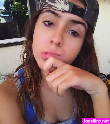 Giih Moreira OnlyFans Thumbnail #VnUY1ZM7P6