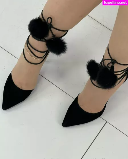 Gillellisyoung OnlyFans Thumbnail #6Yj9WvJQ1S