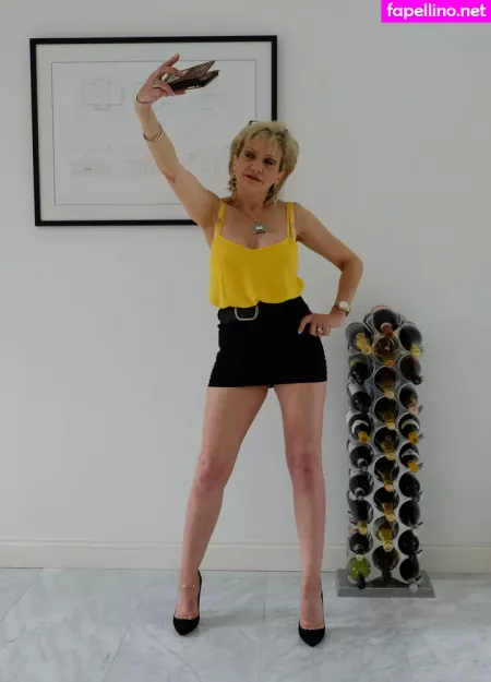 Gillellisyoung OnlyFans Thumbnail #ChFpJRhMVW