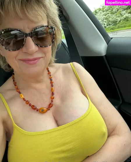 Gillellisyoung OnlyFans Thumbnail #JrOFjVy7Ps