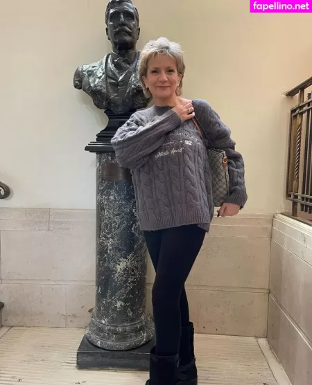 Gillellisyoung OnlyFans Thumbnail #NPq0iksZSq