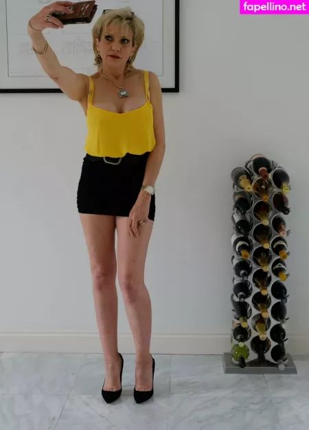 Gillellisyoung OnlyFans Thumbnail #kJhy1e0o2B