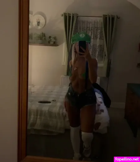 Gillham Sisters OnlyFans Thumbnail #QmTKo8jcmN