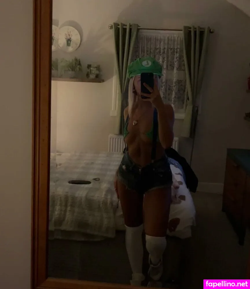 nikkolagillham Nude Leaked OnlyFans Photo #QmTKo8jcmN