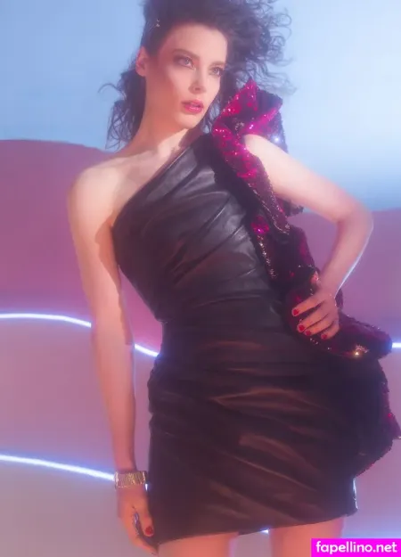 Gillian Jacobs OnlyFans Thumbnail #bRMPfdCB36