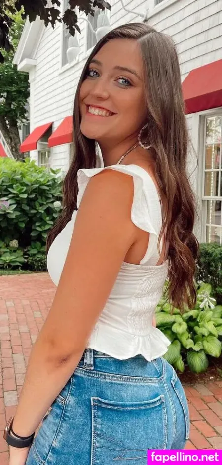 Gillian Waller OnlyFans Thumbnail #0TyzfQYD7X