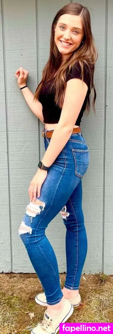 Gillian Waller OnlyFans Thumbnail #I6tM9OmU2f