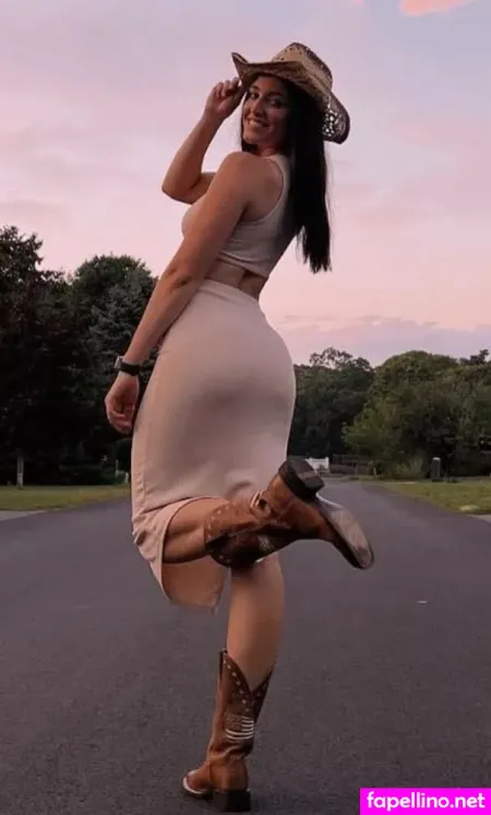 Gillian Waller OnlyFans Thumbnail #S7bquEOehb