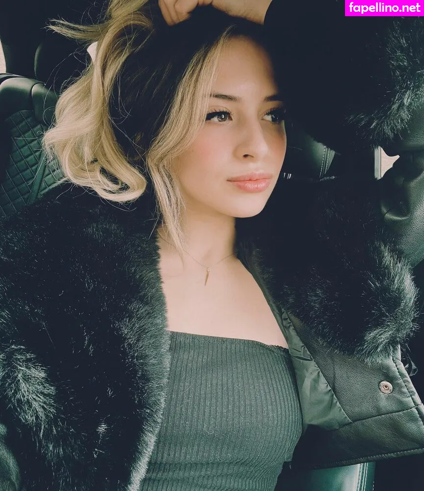 gillianaprils, gillyaprils Nude Leaked OnlyFans Photo #XJGPLewjpM