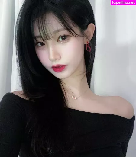 Gilyoung8 OnlyFans Thumbnail #FGhzZlDKuB