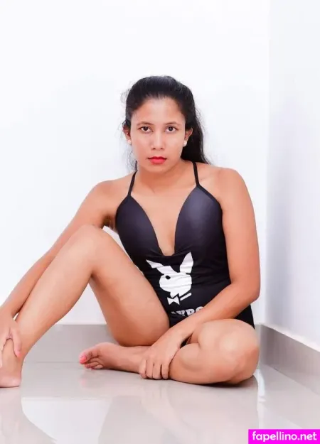 Gimzi Nataliya OnlyFans Thumbnail #BM1njHvBwu