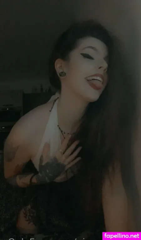 Gin Ger Head OnlyFans Thumbnail #XeUxoaSYgB