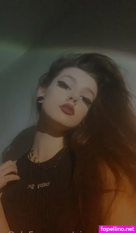 Gin Ger Head OnlyFans Thumbnail #sY2smDUDU5