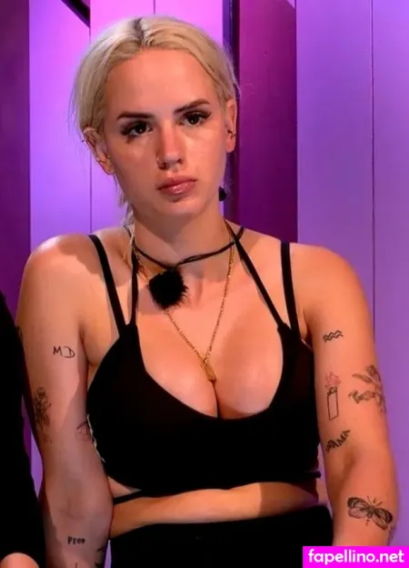 Gina Beckmann OnlyFans Thumbnail #HWQs0t2Lo4