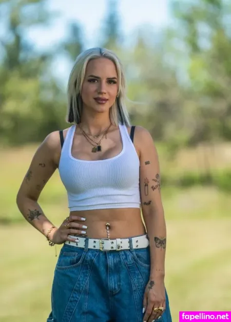 Gina Beckmann OnlyFans Thumbnail #wGkQNxYSSn
