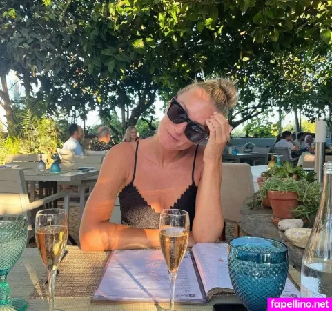 Gina Chmielinski OnlyFans Thumbnail #t9JTQODKuh