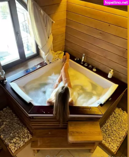 Gina Frozen OnlyFans Thumbnail #G07cjOlOdC