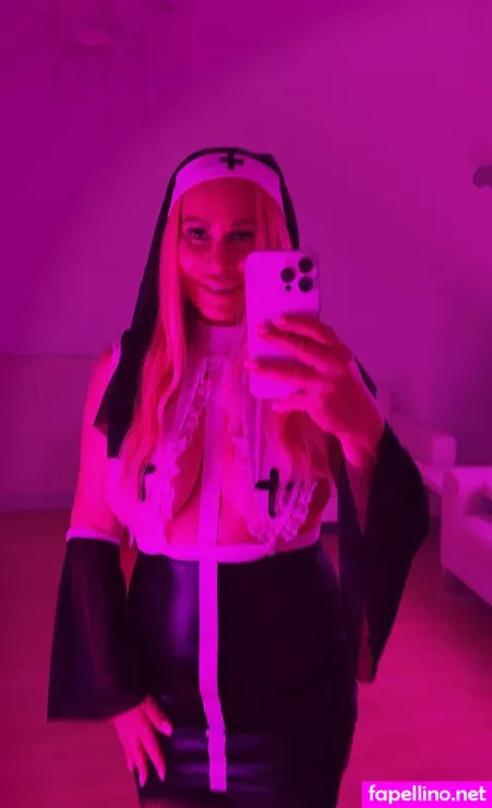 Gina Lily OnlyFans Thumbnail #nA9SCpgF4K