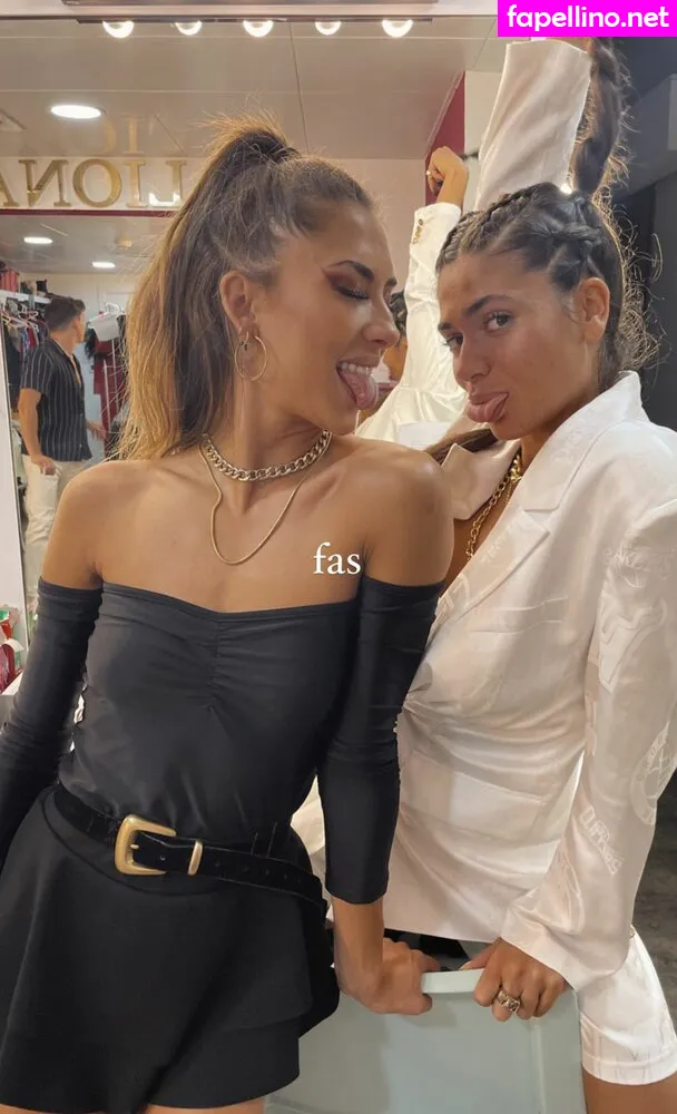 gina.llebaria, vicky_de_levine Nude Leaked OnlyFans Photo #f7FUOG3UgW