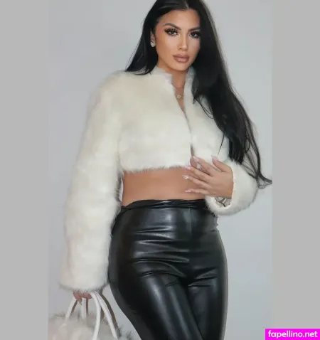 Gina Pham OnlyFans Thumbnail #4Ac1YGIH5w