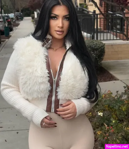 Gina Pham OnlyFans Thumbnail #5CwTIgrgf6