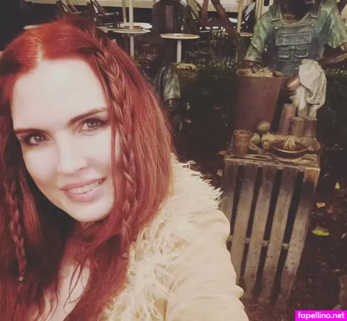 Gina Rollins OnlyFans Thumbnail #GvMzeWiFLb