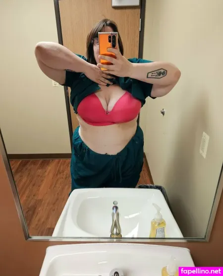Gina Solx OnlyFans Thumbnail #LVY11zS27u