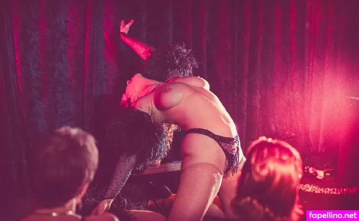 Gina Stirling OnlyFans Thumbnail #SdOfz83ffv